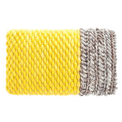 подушка plait yellow от gan в Санкт-Петербурге